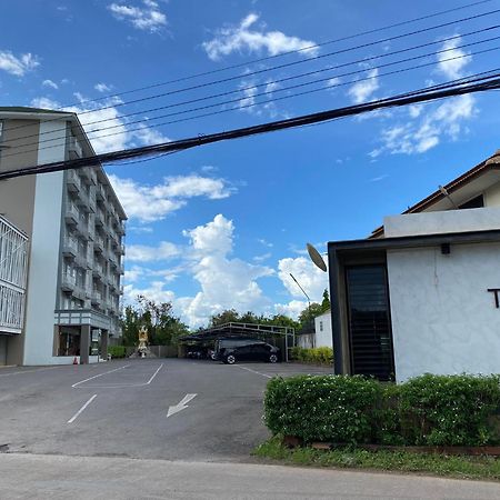 泰杉套房酒店 Ratchaburi 外观 照片
