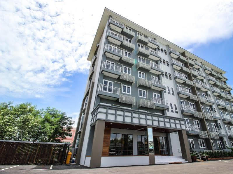 泰杉套房酒店 Ratchaburi 外观 照片